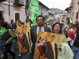 El pueblo se dirige al Palacio Nacional. Foto: Presidencia de la República de Ecuador